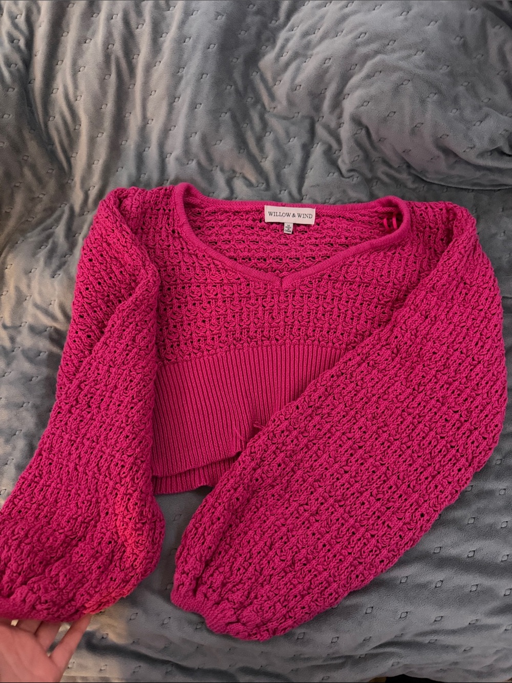 Knit cropped pink sweater